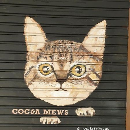 Cocoa Mews Cafe And Homestay George Town Esterno foto