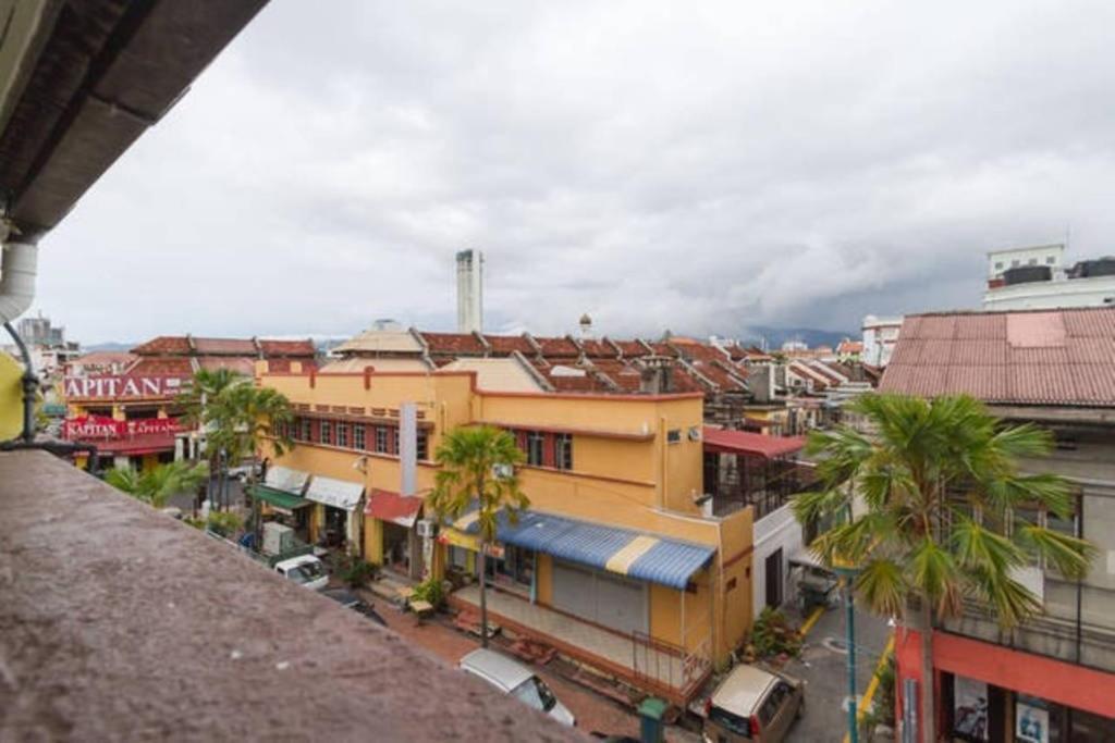 Cocoa Mews Cafe And Homestay George Town Esterno foto