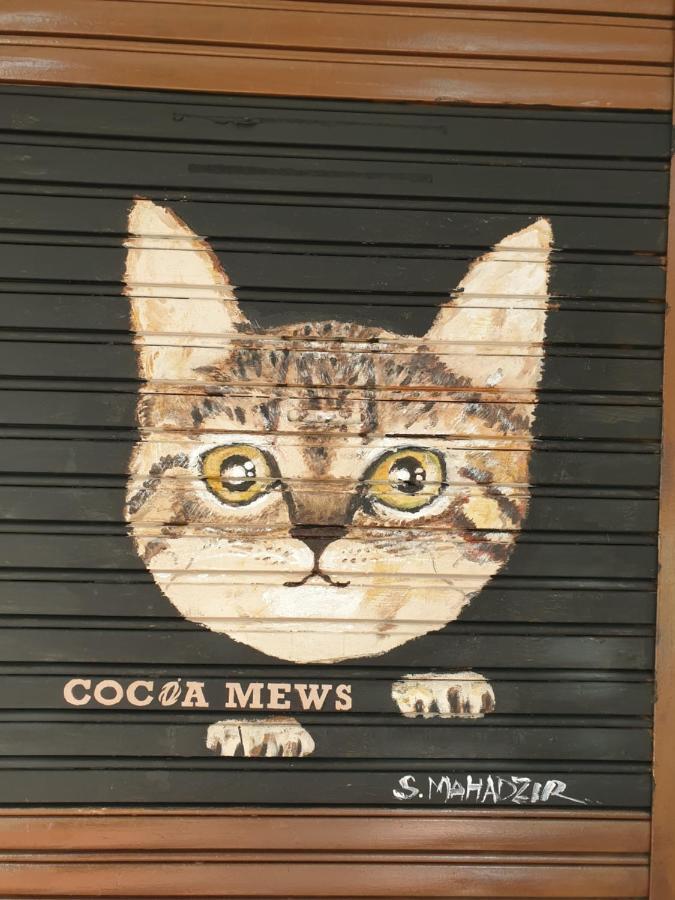 Cocoa Mews Cafe And Homestay George Town Esterno foto